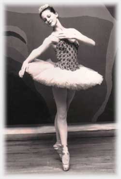 Theresa Crumb, Principal of Ballet First Dance School